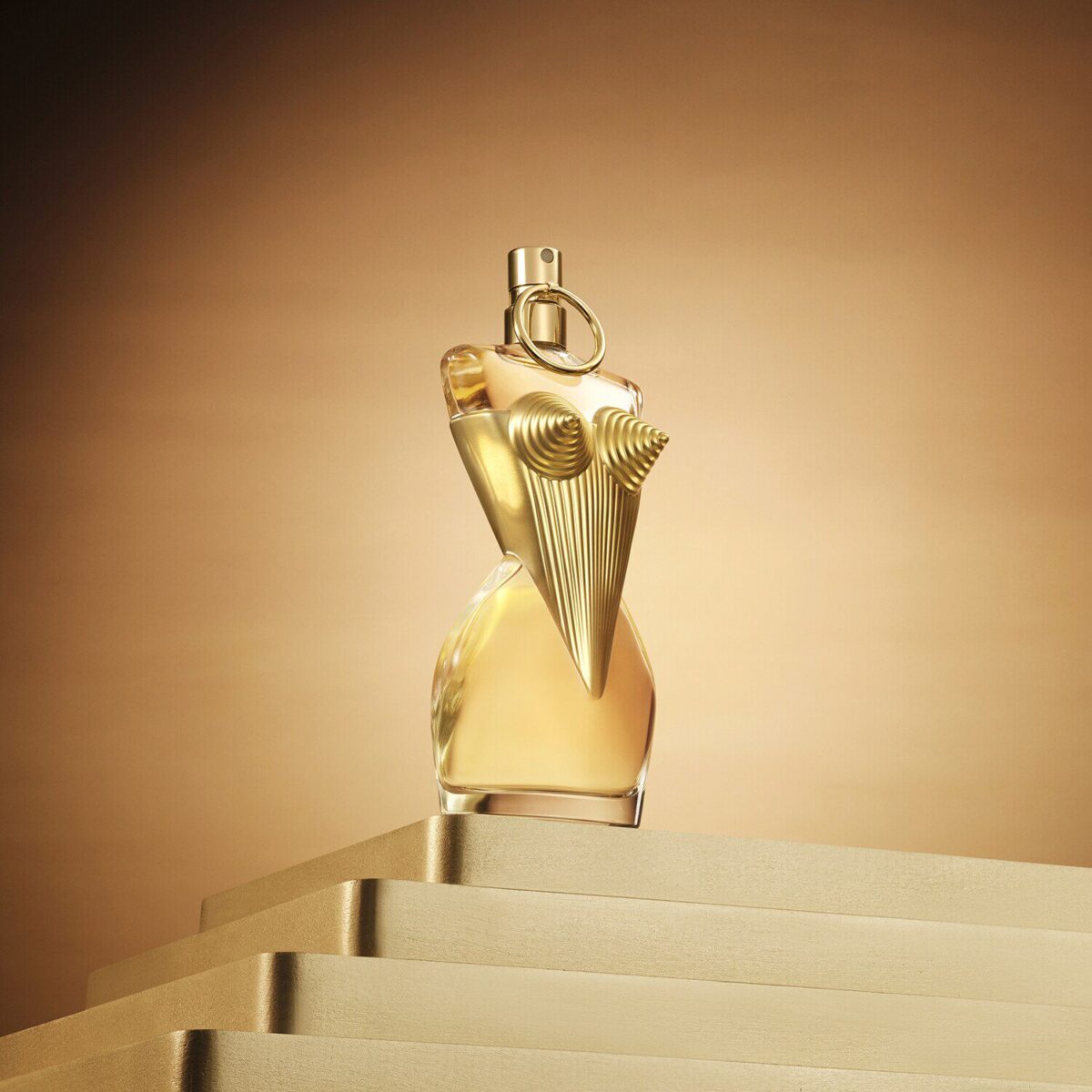 DIVINE – Image 5