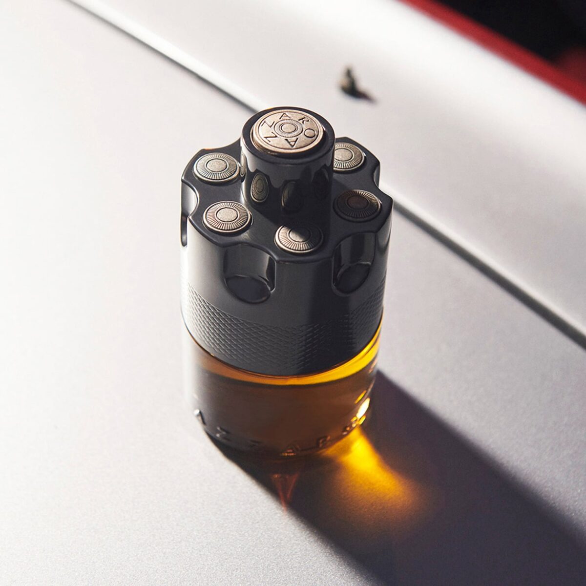 Wanted by night – Image 5